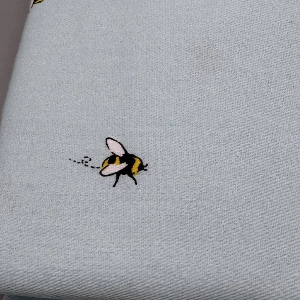 Kate Spade Bumble Bee Fabric Shower Curtain Blue Cotton Blend 72"x72" Summer NEW - Picture 5 of 7